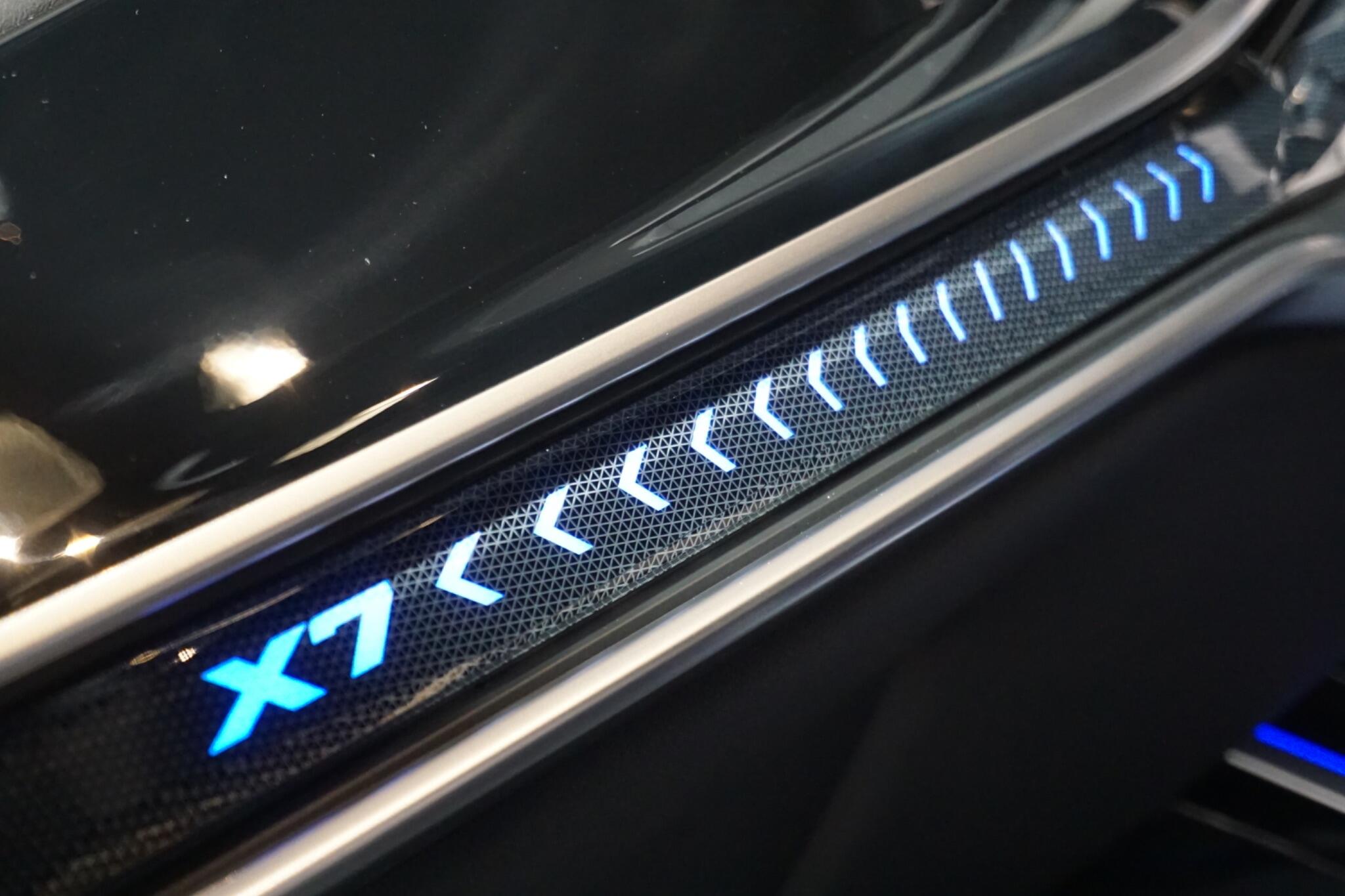 BMW X7 3.0 40d MHT M Sport SUV 5dr Diesel Hybrid Auto xDrive Euro 6 (s/s) (352 ps)